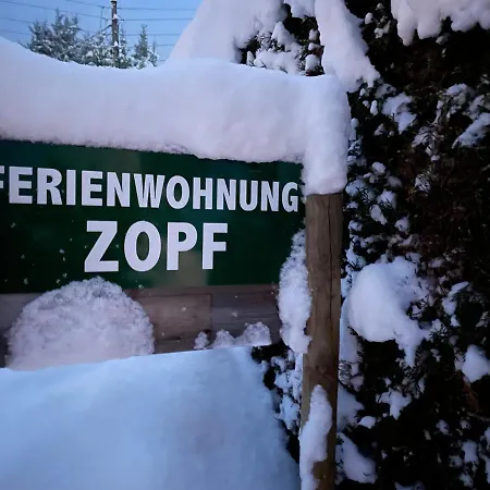 Zopf Apartment *